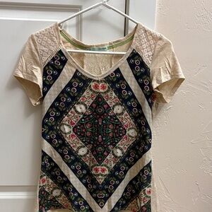 Maurices Beige and Black Geometric Floral Top